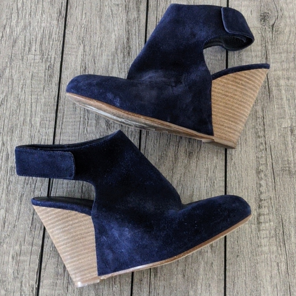 Vince Navy Blue Suede Wedges